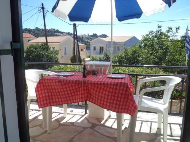 Nikolas Apartments Kalami Bay Екстериор снимка